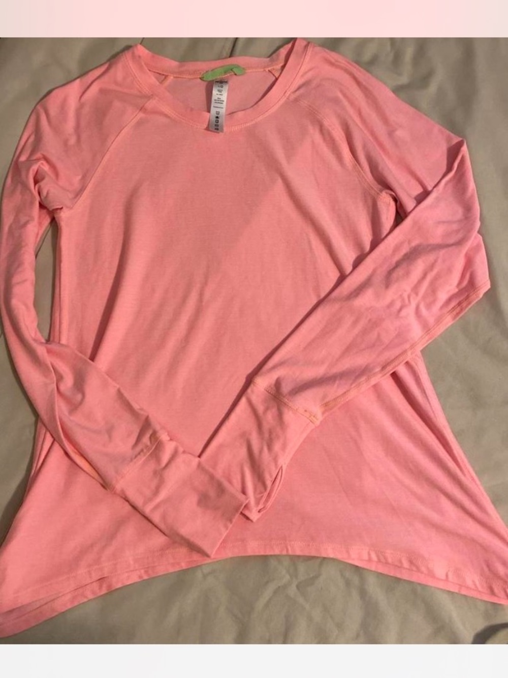 90 Degree By Reflex Light Pink Long Sleeve Crewneck Top